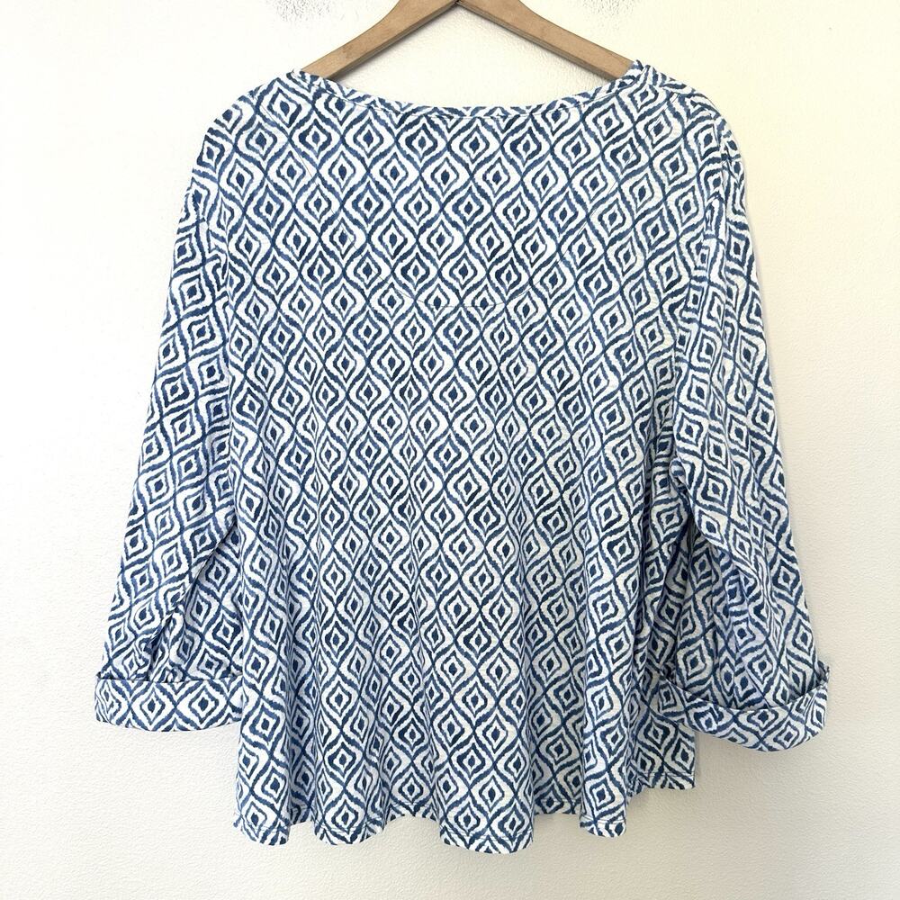 CHICOS Ikat Print Tee Womens XXL (4) Blue White 3/4 Sleeve Slub Knit Boho Top - Picture 6 of 10